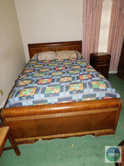 Full size sleigh bed
