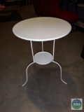 Round metal table
