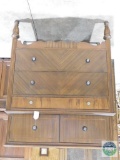 Tomlinson dresser