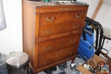 4-Drawer Chest of Drawers