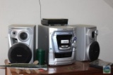 Panasonic 5-CD Stereo System with Speakers