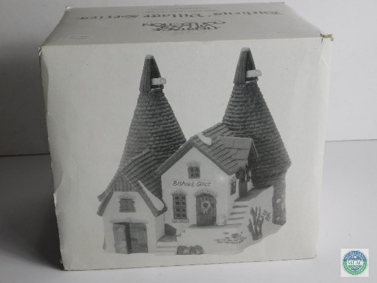 " BISHOPS OAST HOUSE". Department 56.