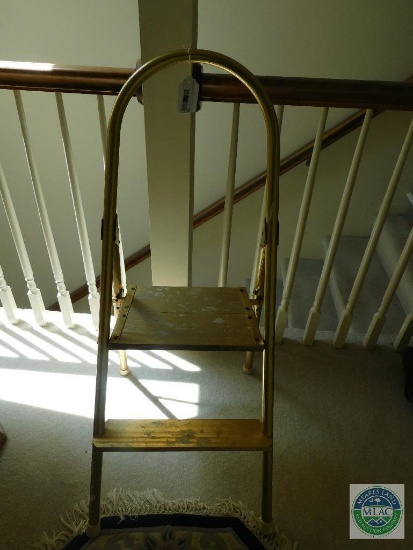 Step Ladder