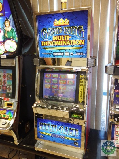 IGT Game King Multi-Domination Machine