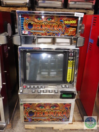 IGT Cleopatra Slot Machine