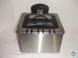 Cook's Essentials K3340 deep fryer with digital display