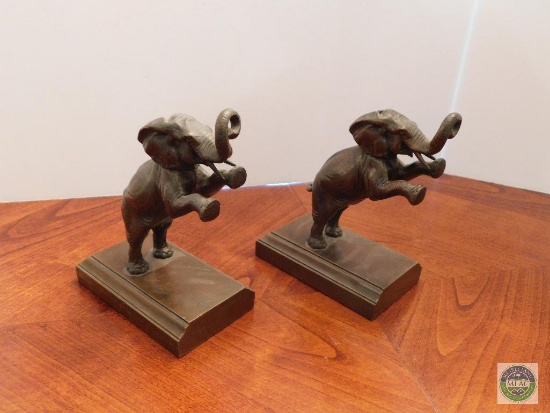 Set of 2 - Elephant book ends