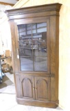 Wood Corner Hutch