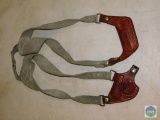 Leather shoulder holster