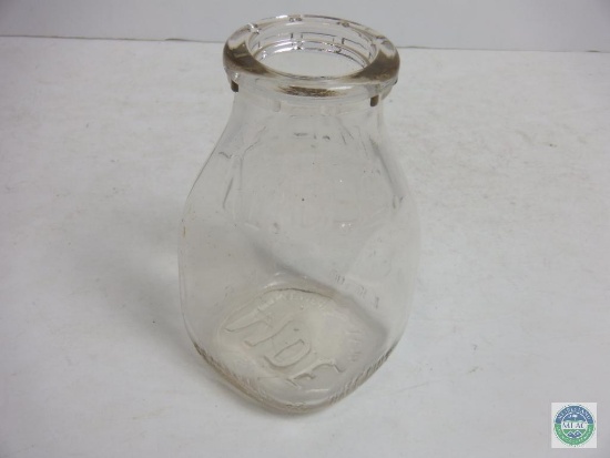 M.D.E. Memphis TN Half Pint Clear Glass Jar Bottle