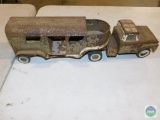 Nylint Toys Metal Truck & Horse Trailer (heavy rust)