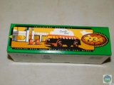 Ertl Texaco 1993 Collector Series #11 '34 Diamond T Tanker in the box