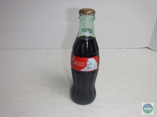 Coca-Cola Full Bottle 8 oz Christmas Seasons Greetings Commemorative Bottle