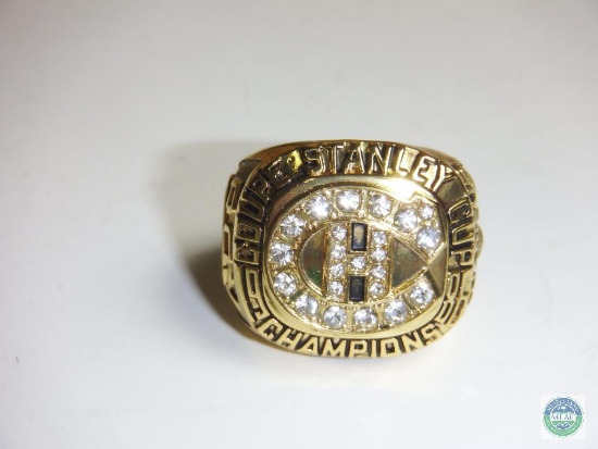 Coupe Stanley Cup Gold tone Ring Canadiens Roy #33