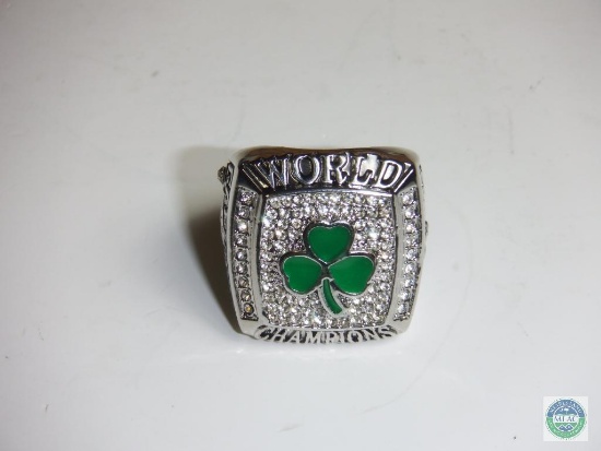 World Champions Silver tone Ring Boston Celtics Garnett #5 2008