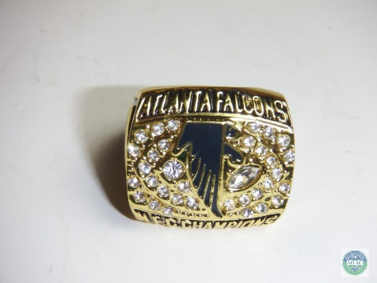 World Champions NFL Atlanta Falcons Gold Tone Ring 1998 Superbowl 23