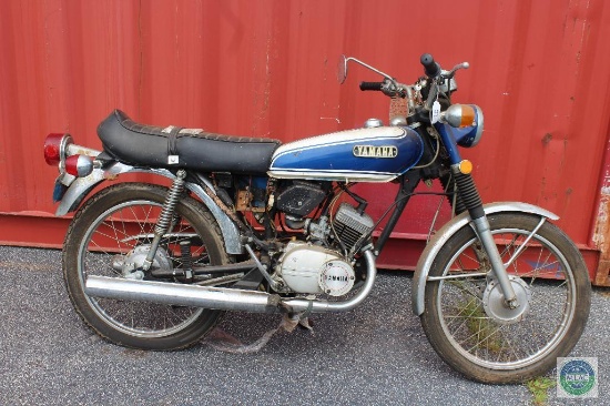 Yamaha motorcycle (with title)