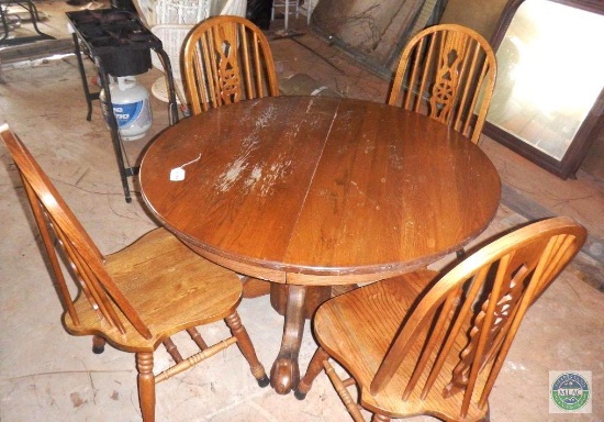 Round Wood Dining Set with Claw foot table & 4 Chairs