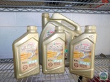 Lot of Castrol 5W-30 oil