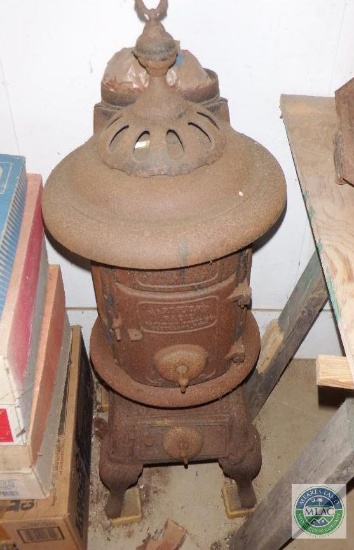 Hardwicks Radio Antique Cast Iron Stove Heater