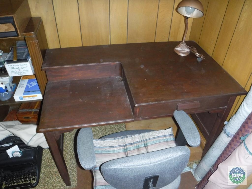 Antique Wood Typewriter Desk With Vintage Lamp Estate Personal