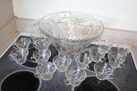 Glass Punch Bowl w/14 Cups.