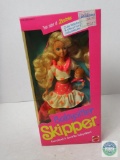 Babysitter Skipper Teen Sister of Barbie 1990