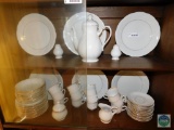 Lot Jamestown China Dinnerware Set