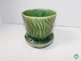 Brush McCoy B-218-4 Pottery Planter Flower pot