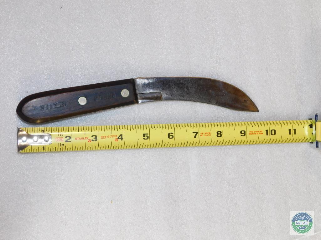 Sold at Auction: Lot of 2 : Vintage Dexter Knives
