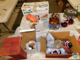 Lot of Christmas Decorations & Gift Wrapping
