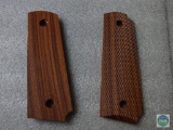 Checkered Wood Grips, Colt 1911