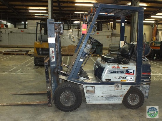 Komatsu Forklift FG15C15 3000 lbs.