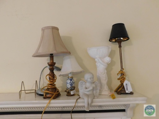 Lot of 4 Small Accent Lamps & Cherub Decorations