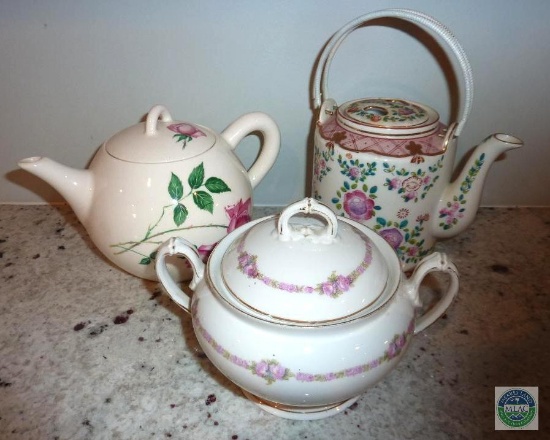Lot 3 Vintage Porcelain Teapots Chinese Style, Isco Brand and others