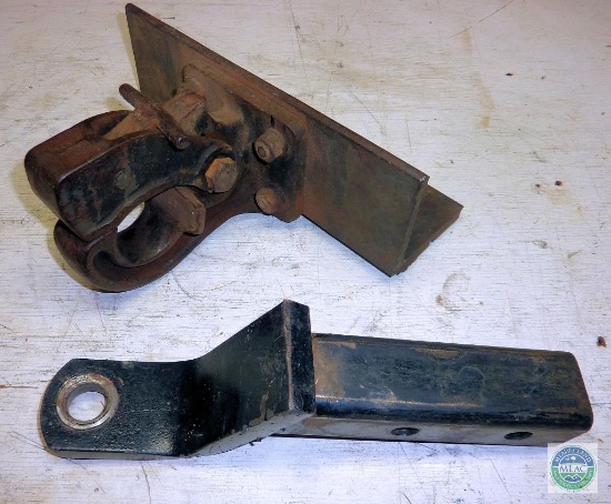 Towing Lot 3" Drop Hitch & Pentil Hook Hitch