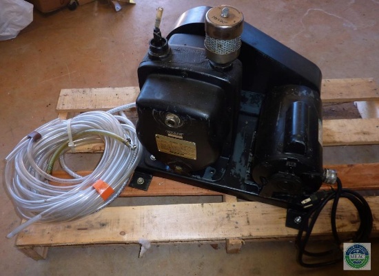 Hy Vac HyVac14 Vacuum Pump & Hoses used at Clemson