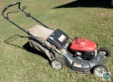 Honda Gas Powered Push Mower Mulcher with Bagger