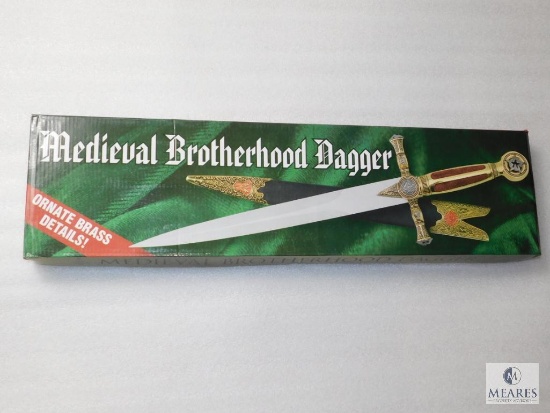 Medieval Brotherhood Dagger Sword New in Box