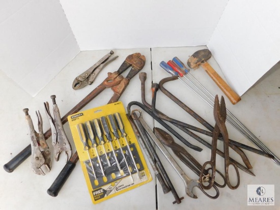 Lot of Tools Pry Bars Stanley Screwdrivers Vise Grips Cutters +