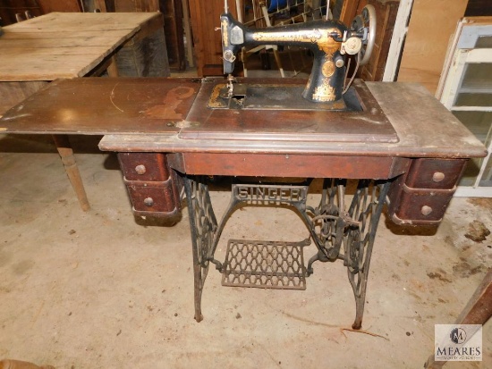 Vintage Singer Sewing Machine Table Mounted