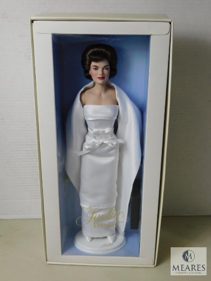 Franklin Mint The Jackie Doll Collector Doll Jackie Onassis Kennedy
