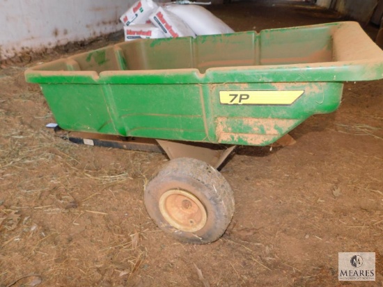 John Deere 7P Tow Behind 7 cubic Feet Poly Cart