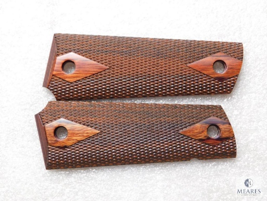 Diamond Checkered wood grips fit Colt 1911 and clones
