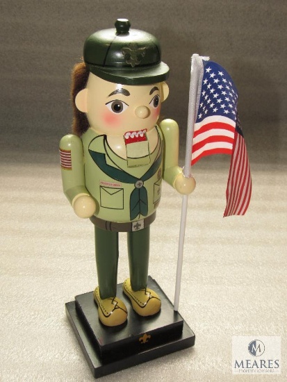 2013 Boy Scout Official Wood Nutcracker Statue 12.25" H