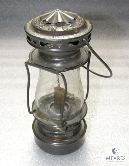 Vintage Dietz Scout Oil Lantern 8"