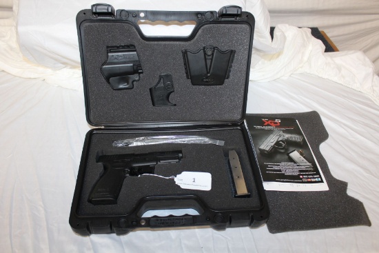 Springfield Armory XD-9 9mm Pistol w/Gear Package.