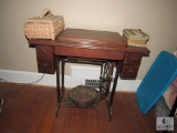 Vintage Singer Sewing Machine Table #AF649029 & Sewing Supplies