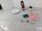Lot Girl Scouts Items Doll & Outfit Sewing Kit, Collector Plate, Molds, & Toothbrush Holder