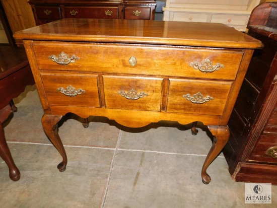 French Provincial style Desk or Buffet Table 4 Drawer